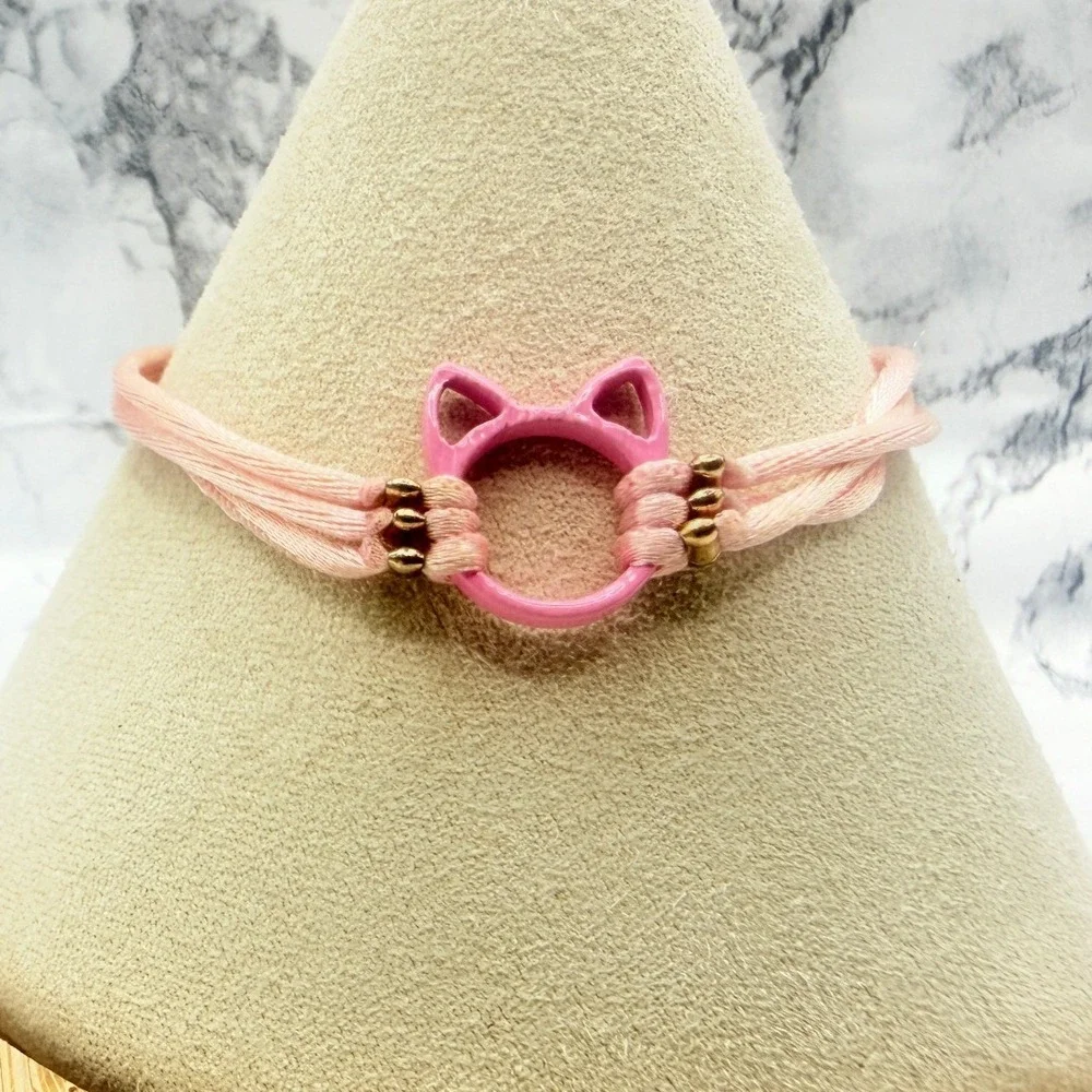 Girls Cat Bracelets Lot of 2 Pink Cord Green Macrame Adjustable Kitty